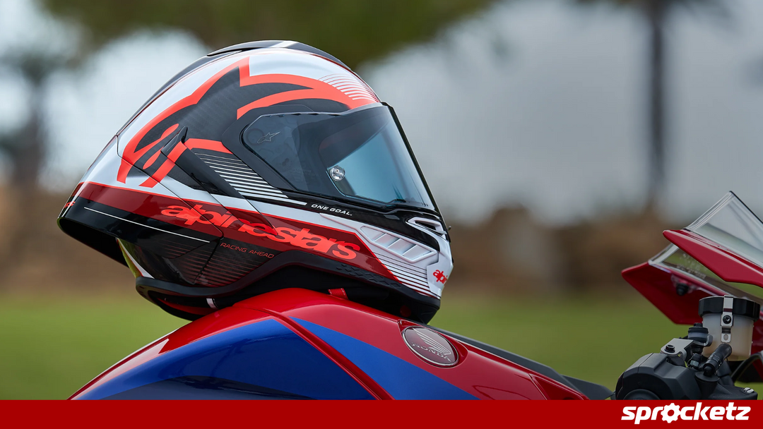 full-face motorcycle helmet from Alpinestars.
