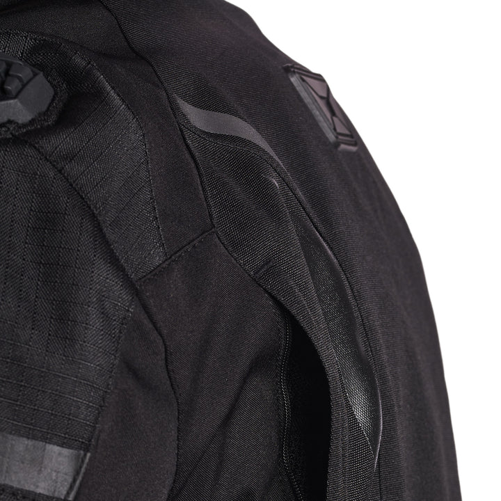 Cortech Men's Hyper-Tec 2.0 Jacket Black - Close-Up of Open Back Shoulder Vent