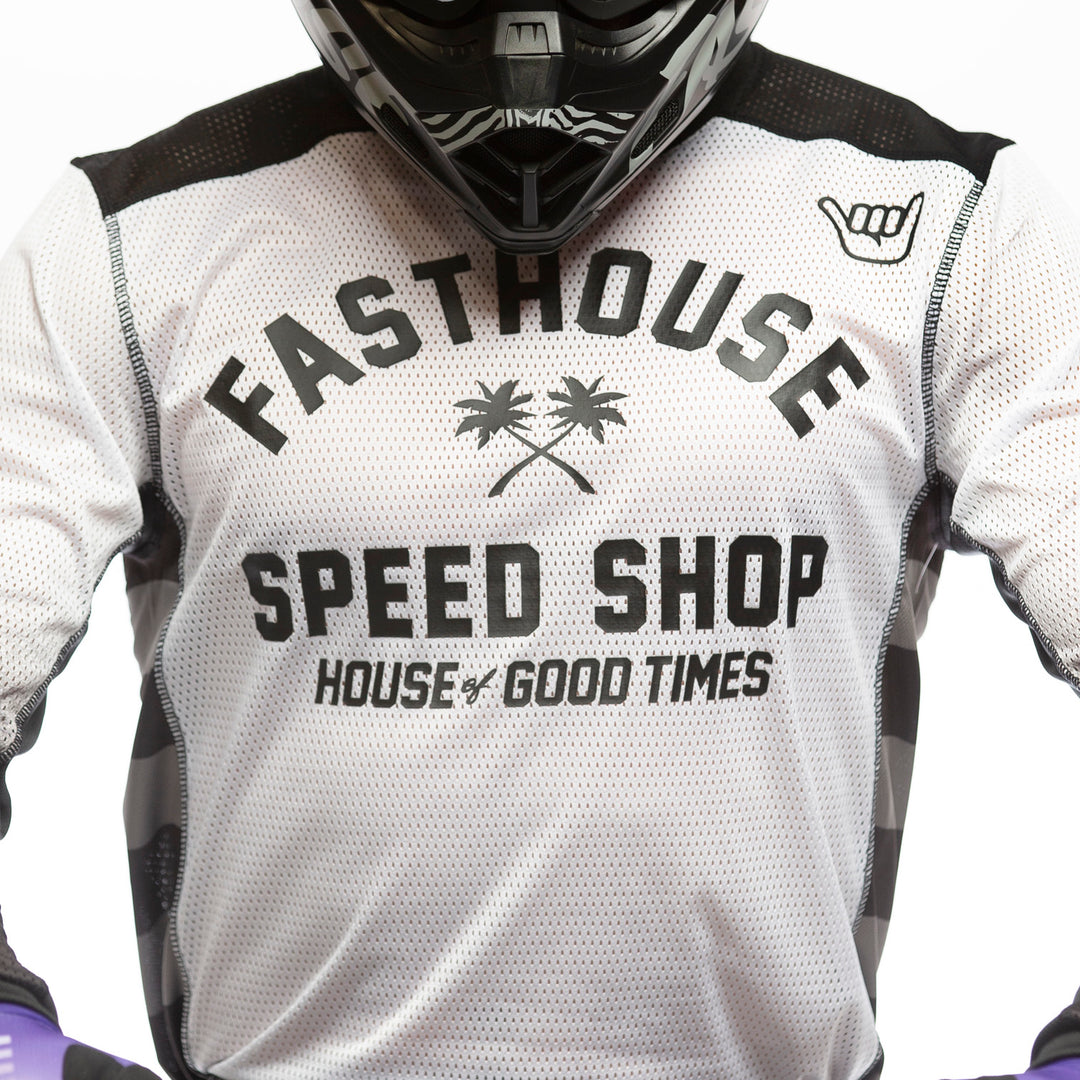 Fasthouse A/C Grindhouse Asher Jersey White/Black - Front View of Model Wearing Jersey