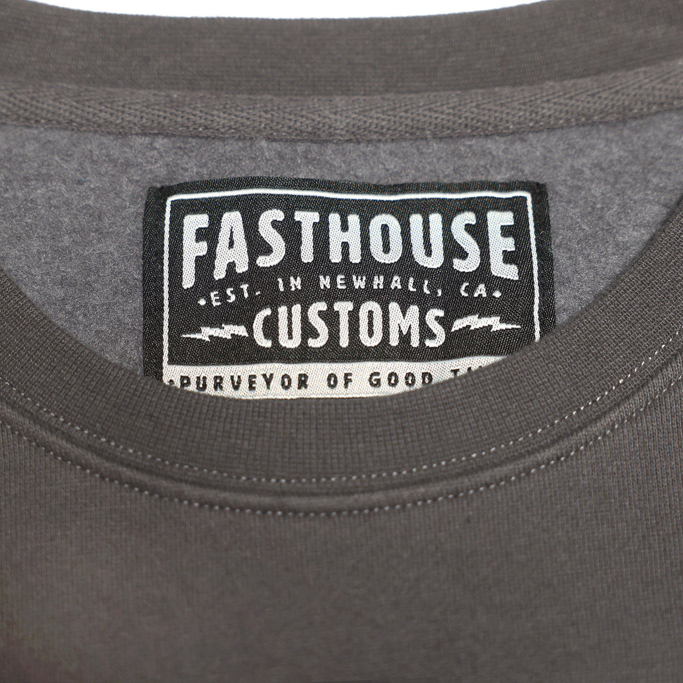 Fasthouse Carrera Crew Neck Pullover Charcoal - Close-Up of Collar Label