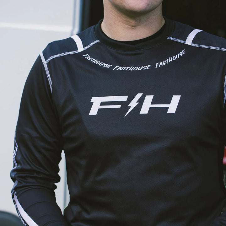 Fasthouse Elrod Nitro Jersey Black Neon - Lifestyle Close-Up of Front Graphics