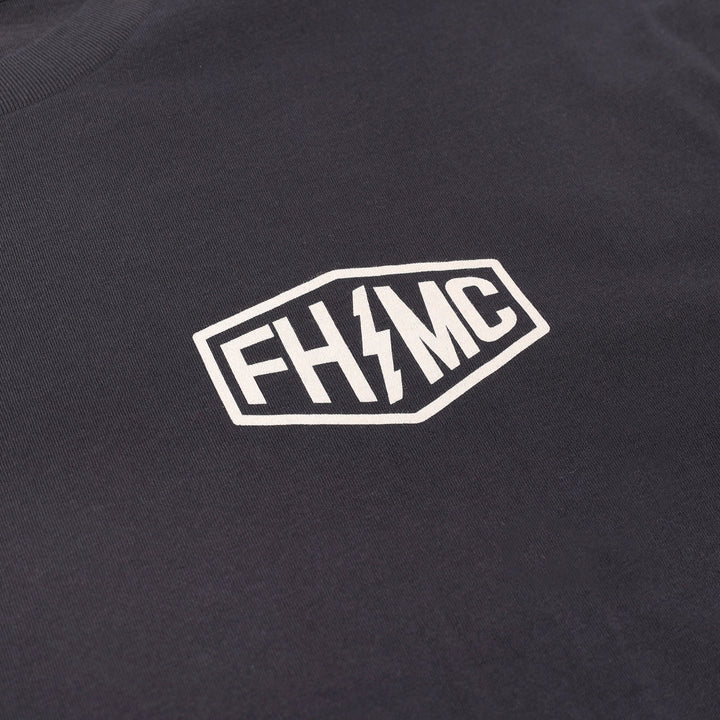 Fasthouse Gibson SS Tee Graphite Black - Close-Up of Graphic on Front