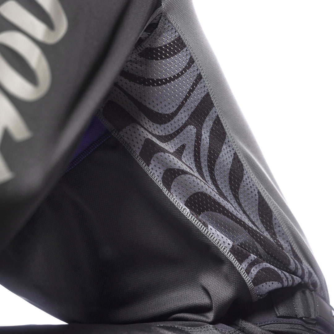 Fasthouse Grindhouse Nova Jersey Black/Black - Close-Up of Side Rib and Armpit Ventilation and Details