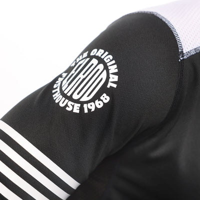 Fasthouse Grindhouse Knox Jersey Black/White - Close-Up of Sleeve Shoulder Graphic