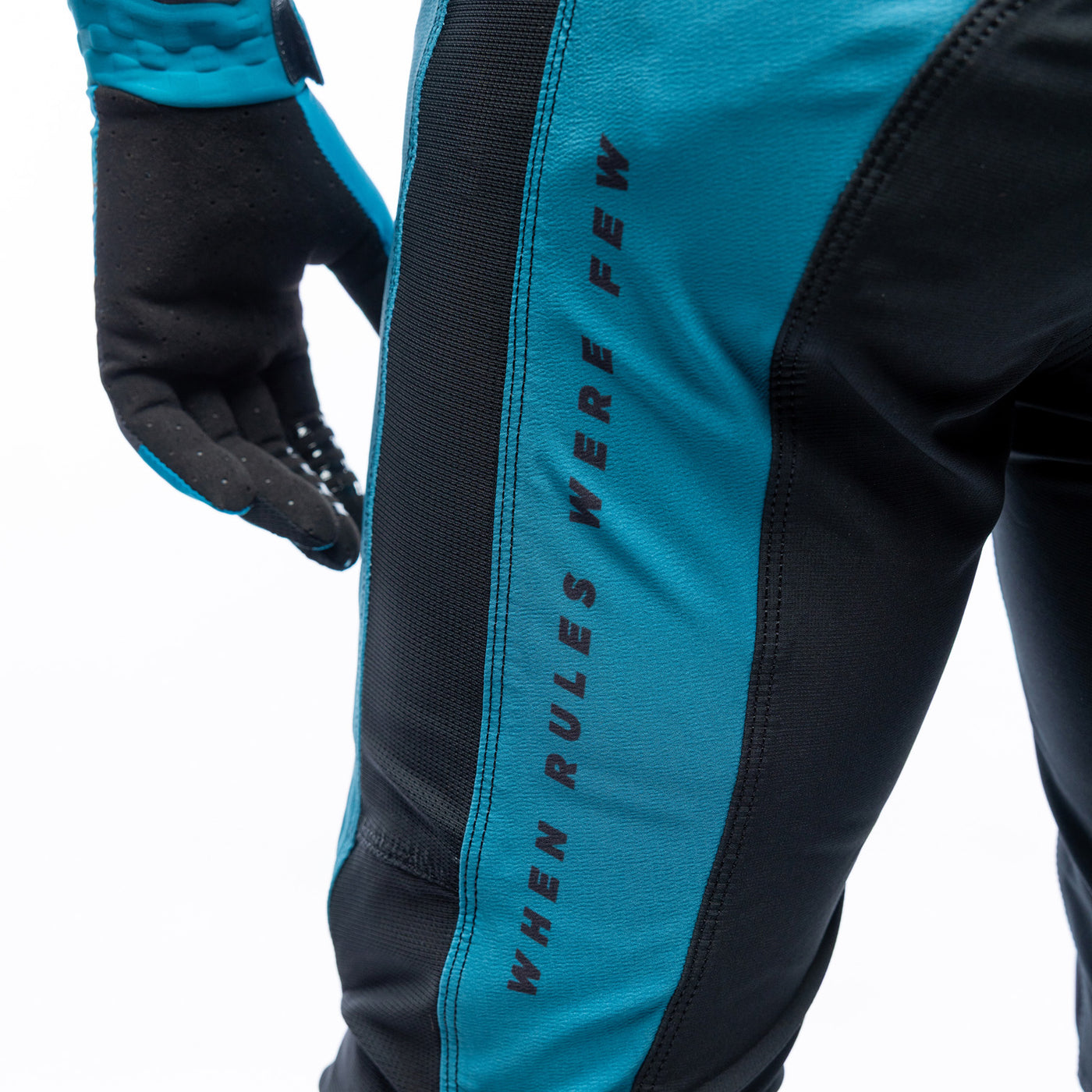 Fasthouse Helix Monaco Pants Marine/Black - Close-Up of Rear Left Thigh Graphics