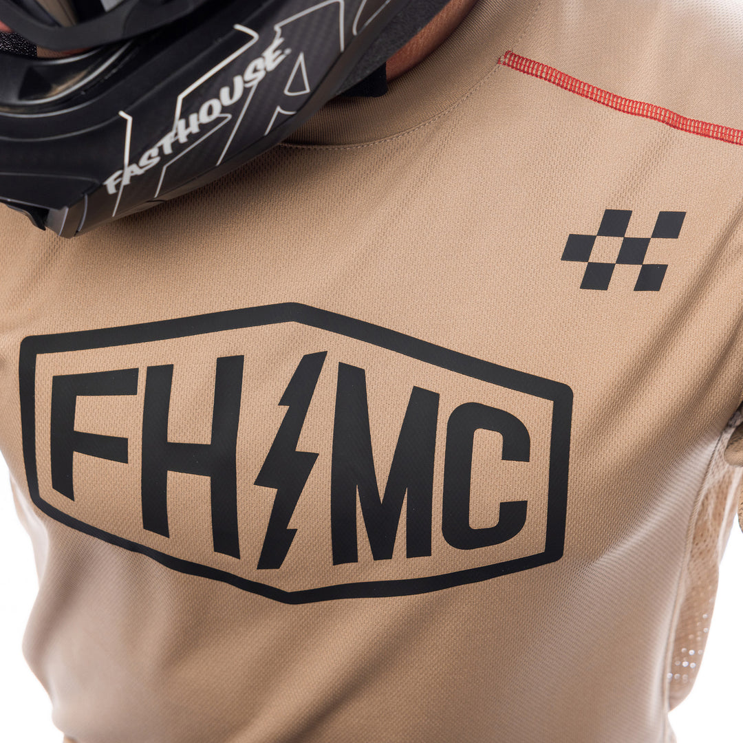 Fasthouse Sanguaro Bennet Jersey Moss - Close-Up of Front Graphic