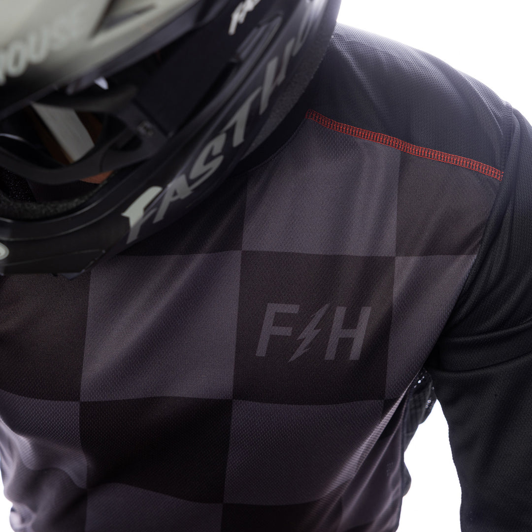 Fasthouse Sanguaro Gibson Jersey Black/Charcoal - Close-Up of Front Graphics