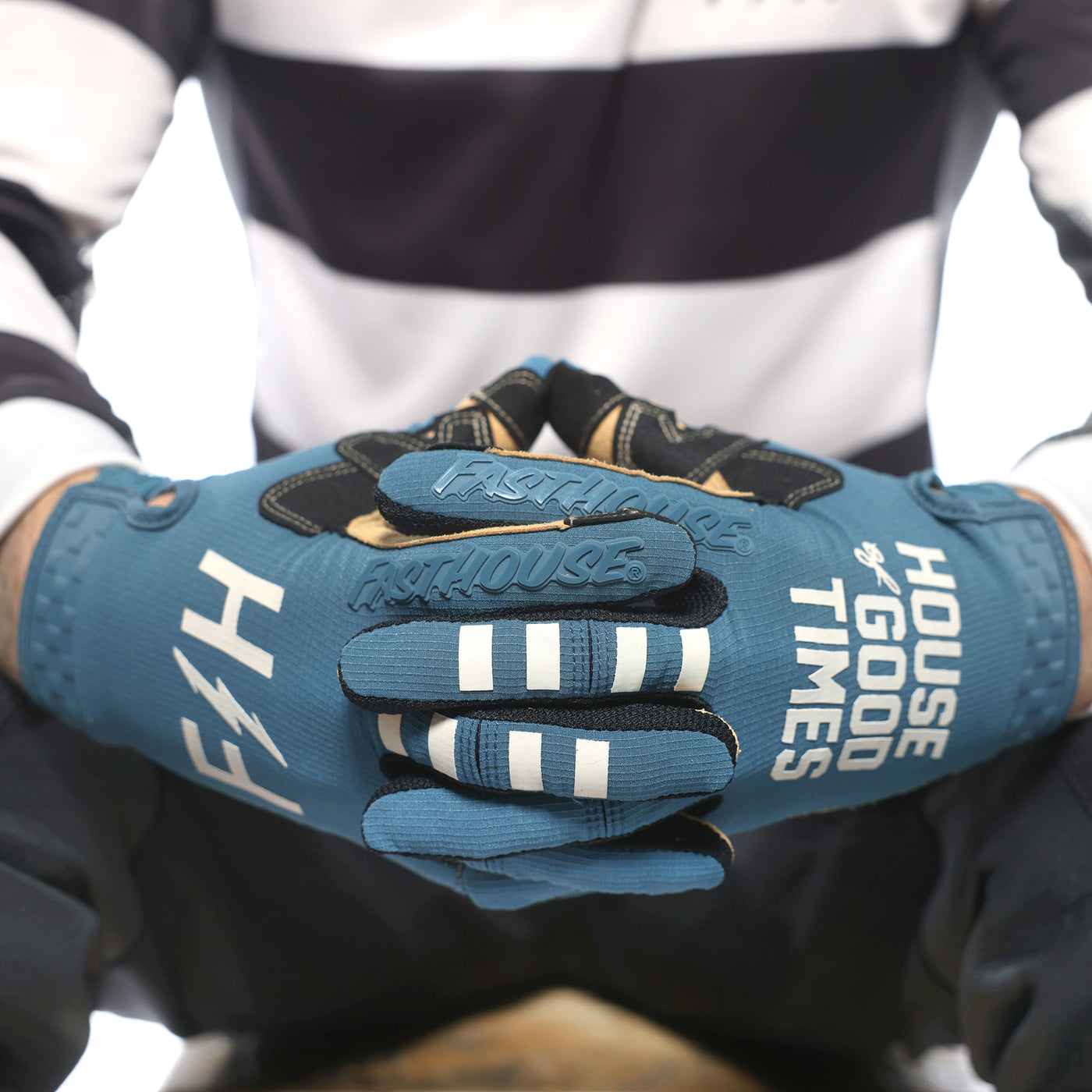 Fasthouse Speed Style Camino Gloves Teal - Close-Up of Gloved Hand with Fingers Entwined