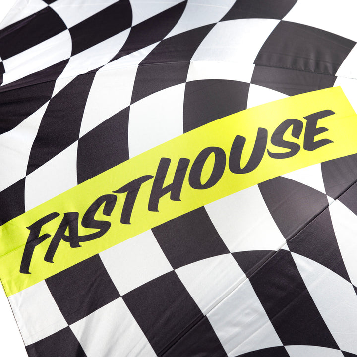 Fasthouse Trip Umbrella Black/White - Close-Up of Brand Logo on Top