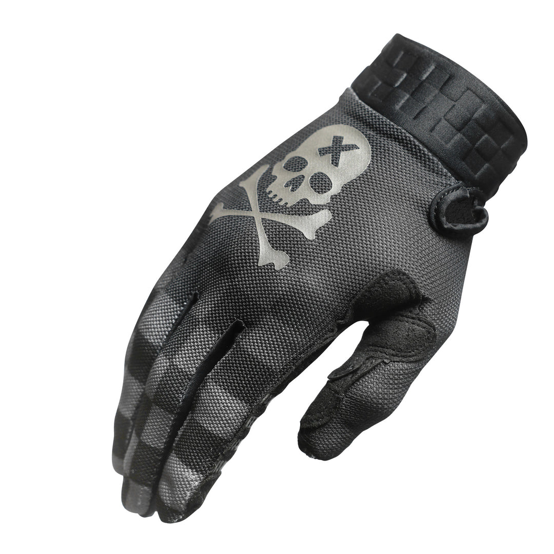 Fasthouse Vapor Reaper Gloves Black - Back of Right Hand View