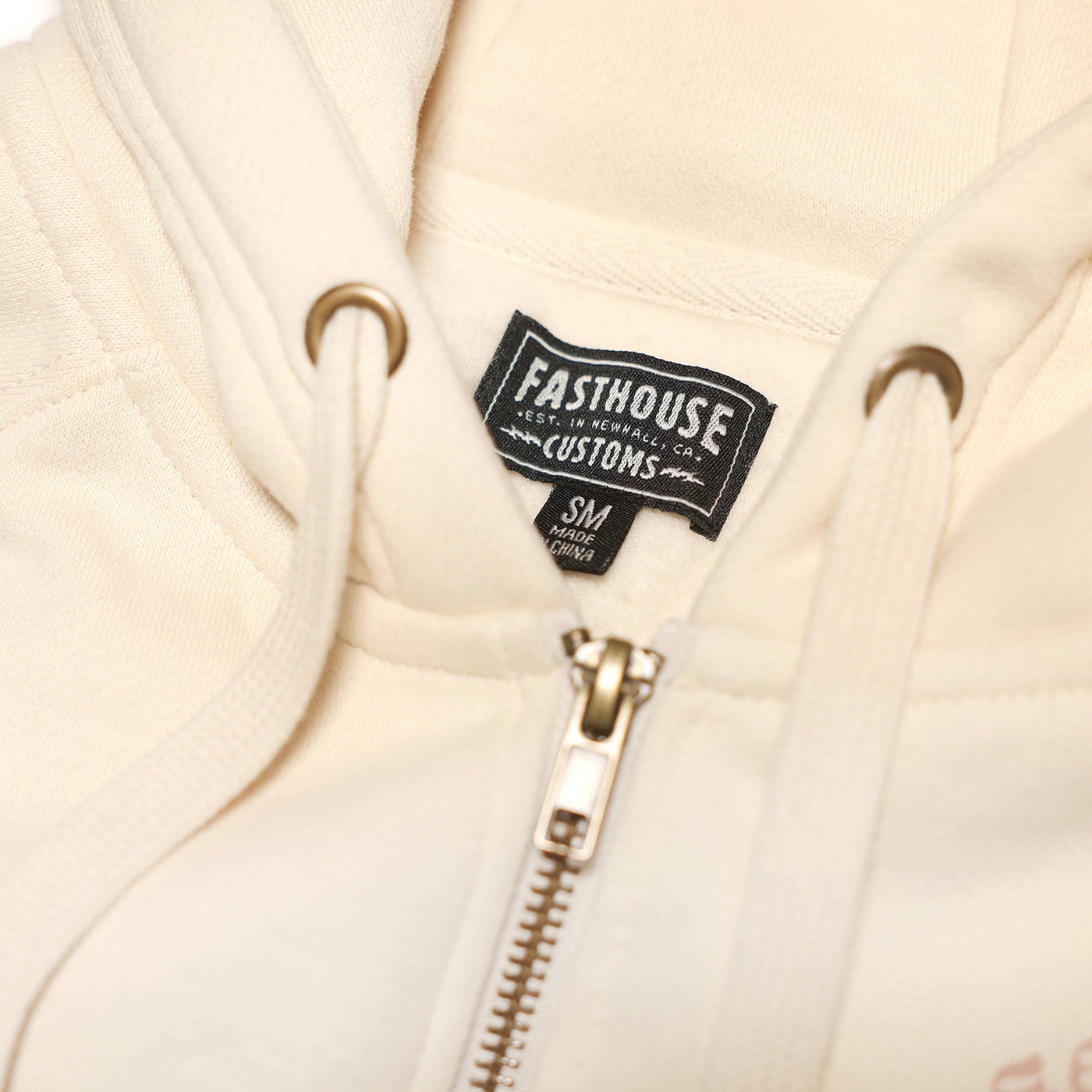 Fasthouse Women's Desert Stars Hooded Zip-Up Chalk - Close-up of Collar Label