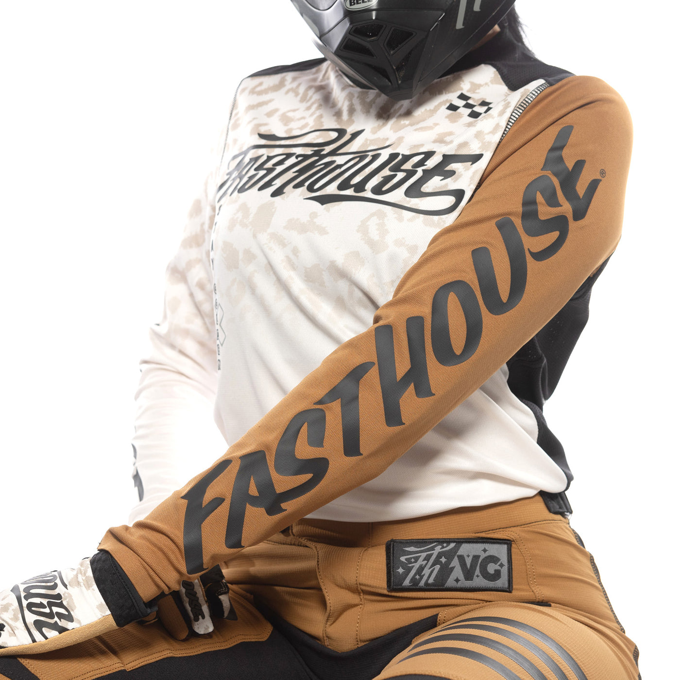 Fasthouse Women's Elrod Stay Golden Jersey Chalk/Camel - Close-Up of Left Sleeve Graphic