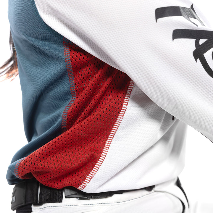 Fasthouse Women's Grindhouse Anthem Jersey White/Teal - Close-Up of Side Rib and Armpit Ventilation and Details