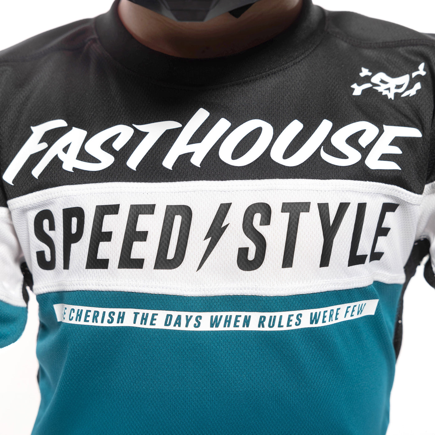 Fasthouse Youth Grindhouse Akin Jersey Marine/Black - Close-up of Chest Graphics