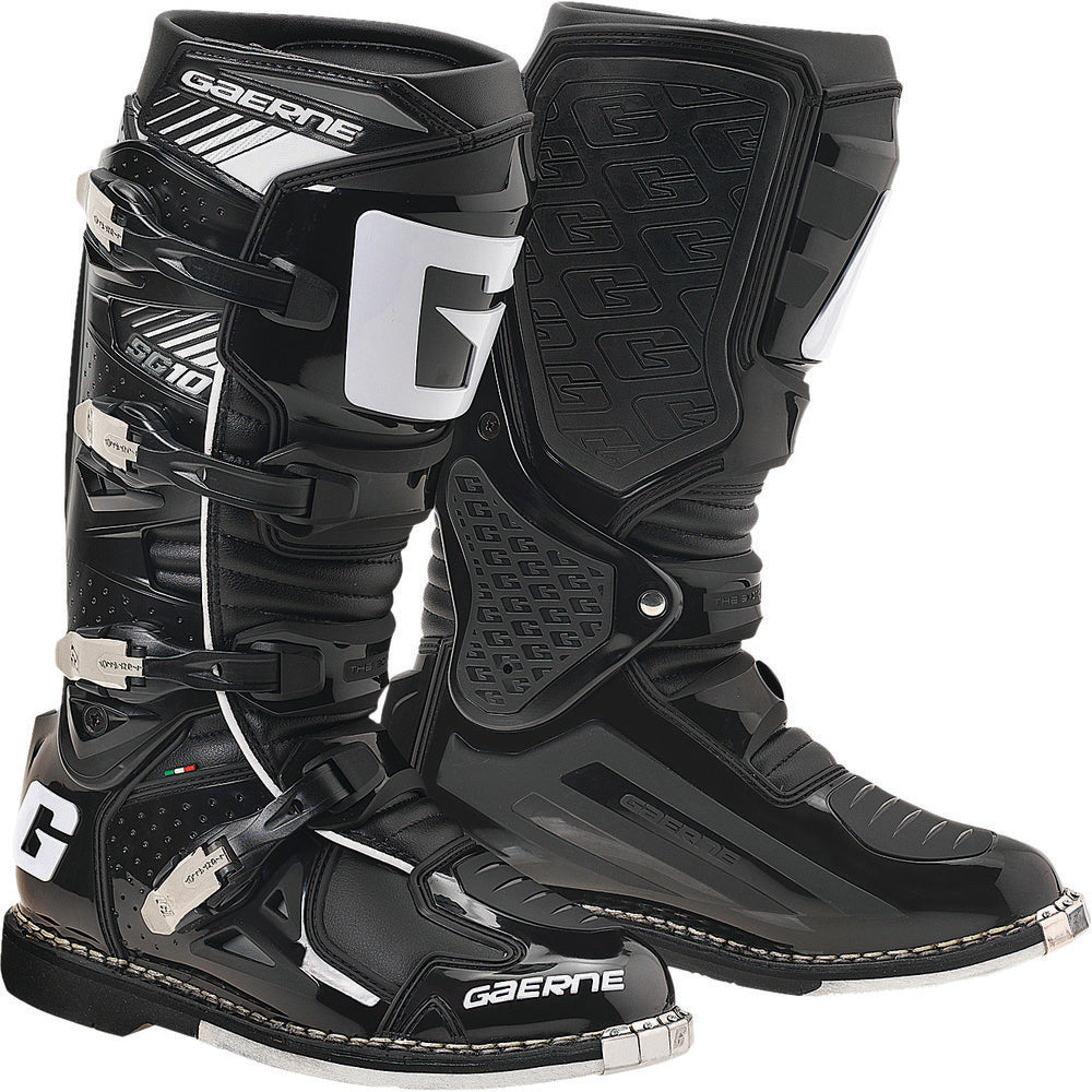 Gaerne SG-10 Boots Black - Front Side View of Pair
