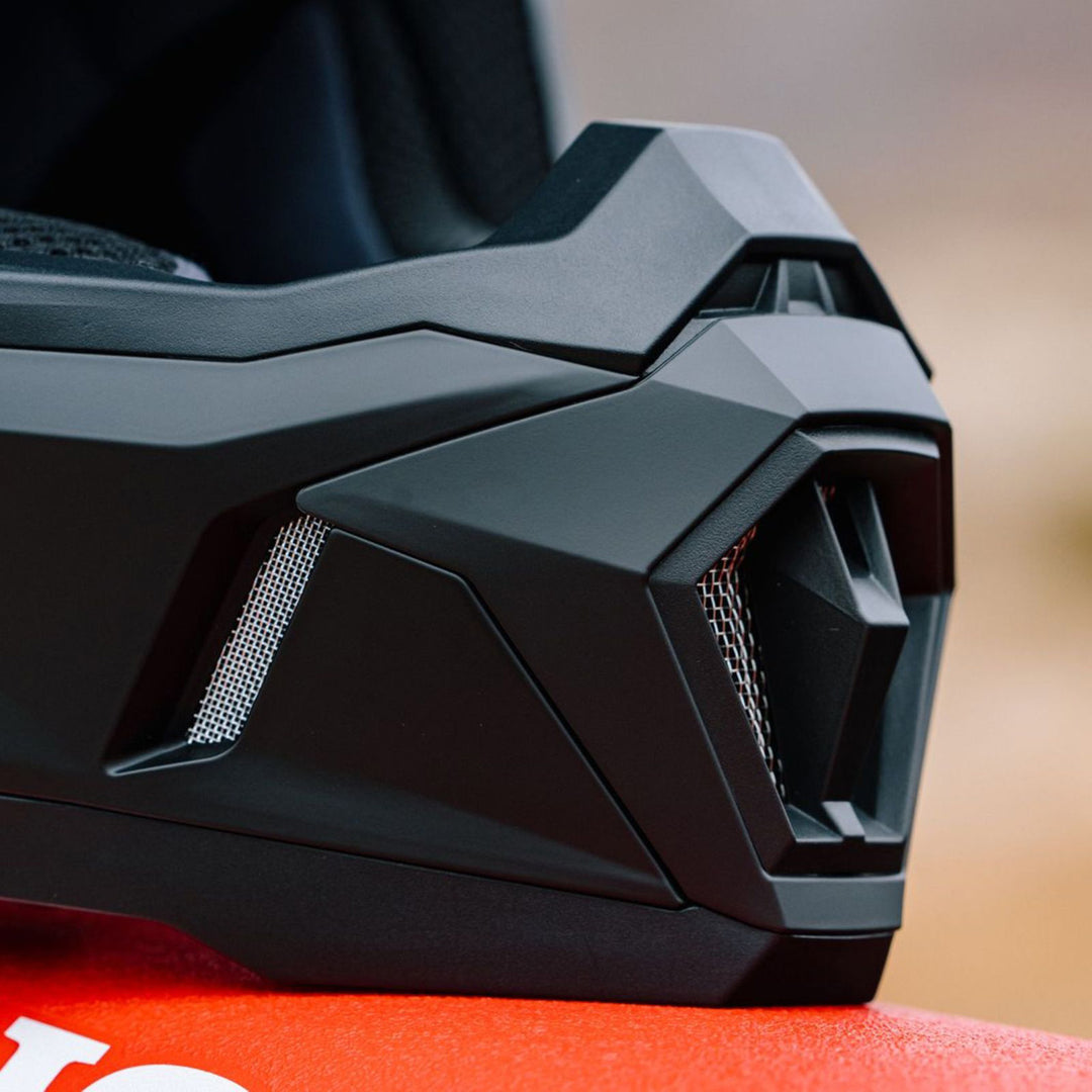 HJC C50 Solid Helmet Black - Lifestyle Close-Up of Mouth Vent