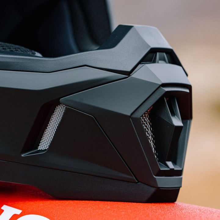 HJC C50 Solid Helmet Black - Lifestyle Close-Up of Mouth Vent