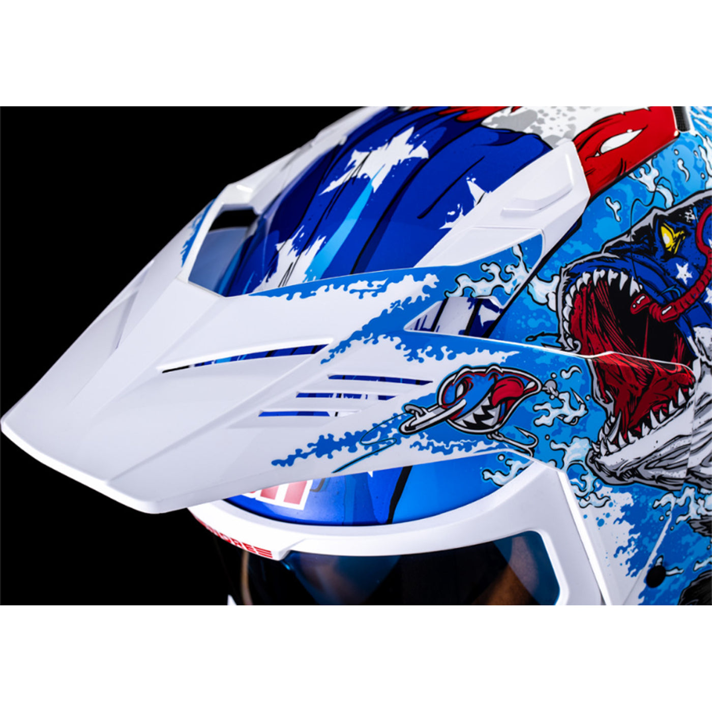 ICON Elsinore American Basstard Helmet Blue - Close-Up of Top Visor