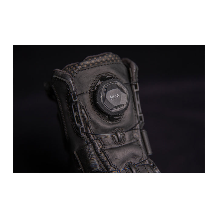 ICON Stormhawk Boots Black - Close-Up of BOA Knob