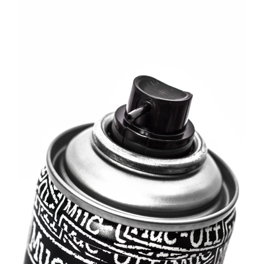 Muc-Off Dry PTFE Chain Lube - 400ml - Close-Up of Sprayer Top