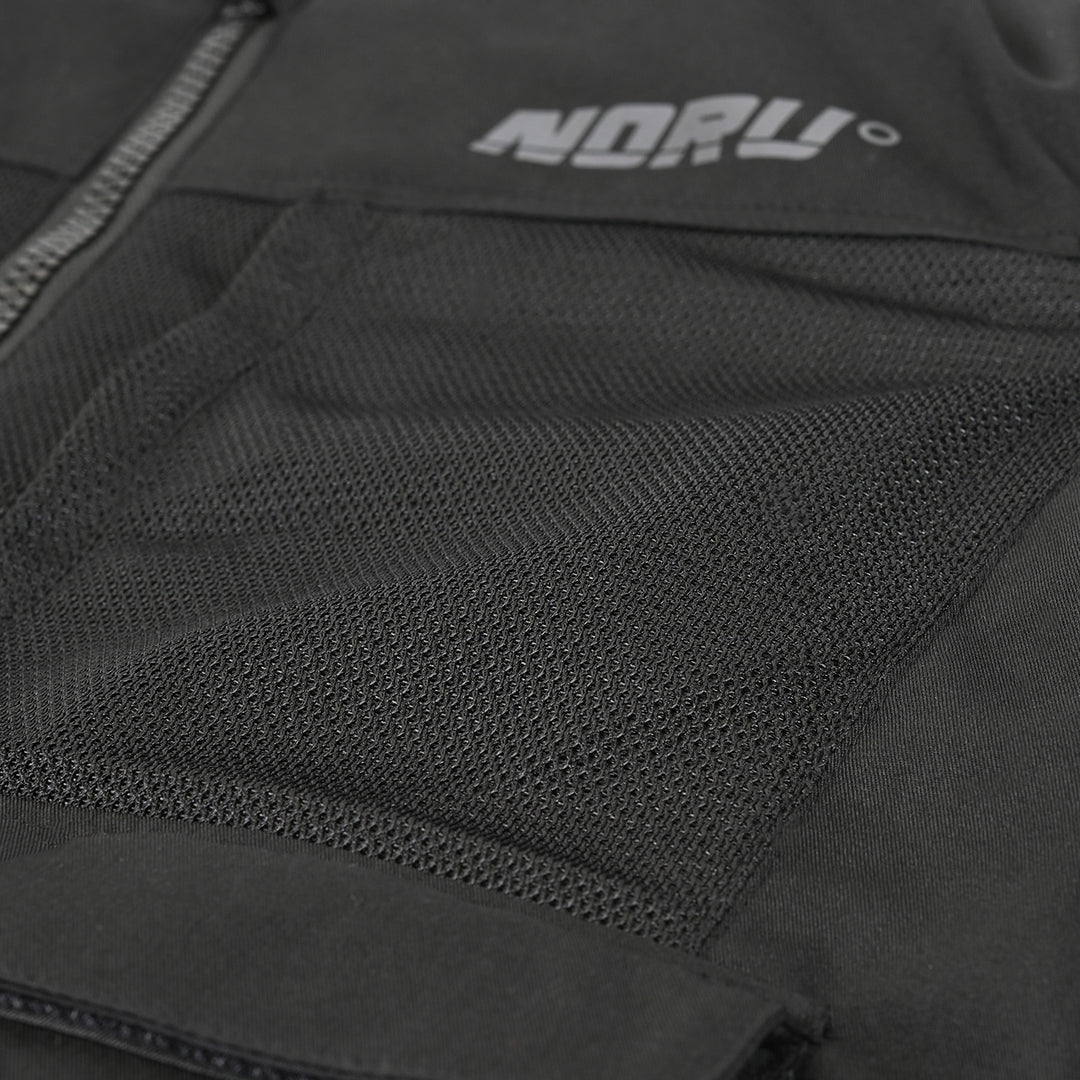Noru Hakken Adventure Mesh Jacket Black - Close-Up of Chest Mesh Panel