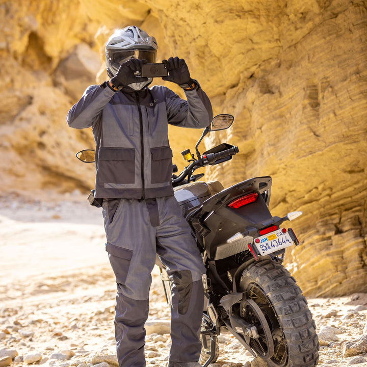 Noru Hakken Adventure Mesh Jacket Grey - Lifestyle of Rider Wearing Jacket while Taking Picture with Phone