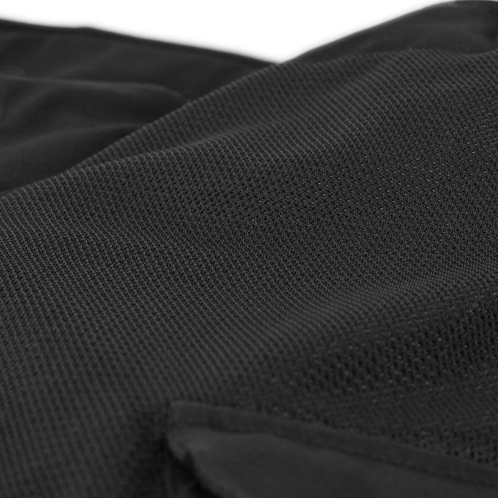 Noru Hakken Adventure Mesh Pants Black - Close-Up of Mesh Details