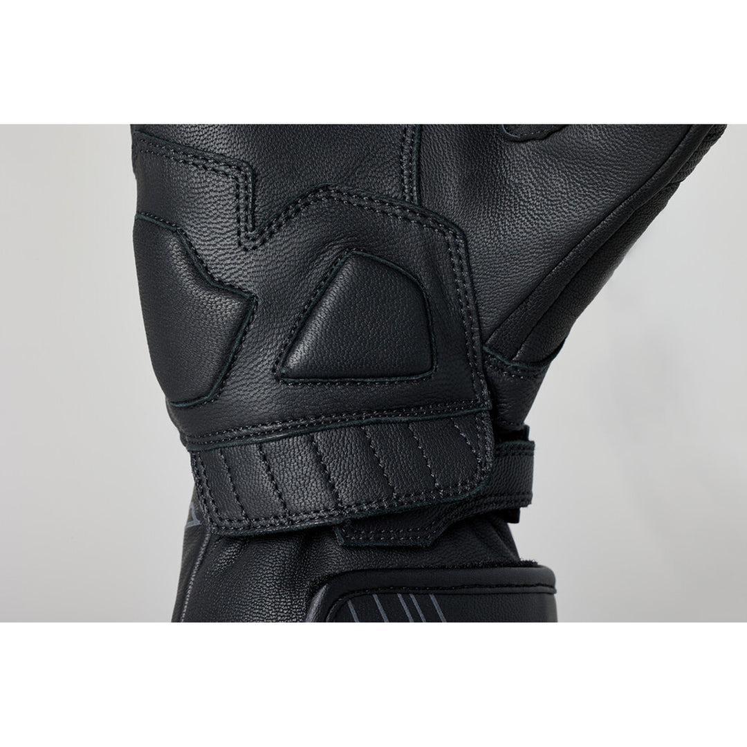 RST Fulcrum CE Waterproof Gloves Black/Black - Close-Up of Palm Slider