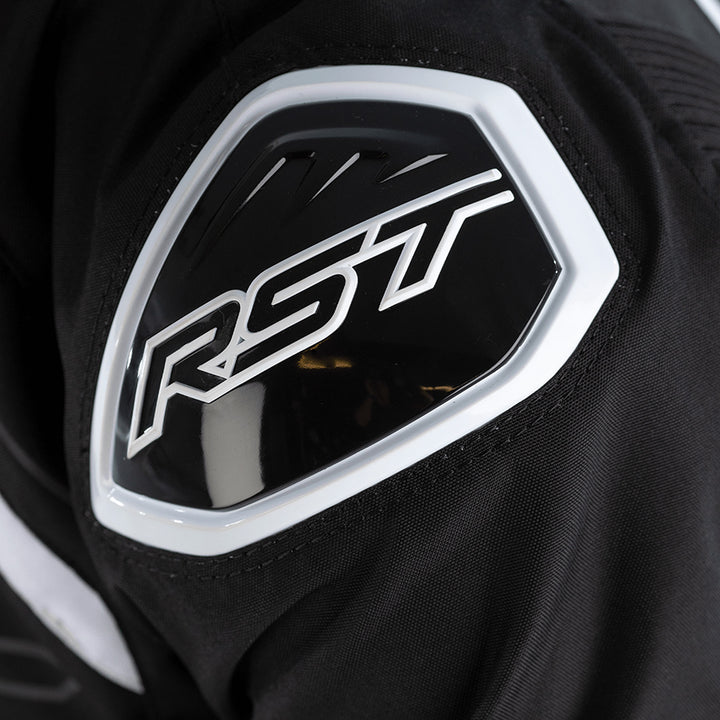 RST S1 CE Jacket Black/Black/White - Close-Up of Shoulder Armor