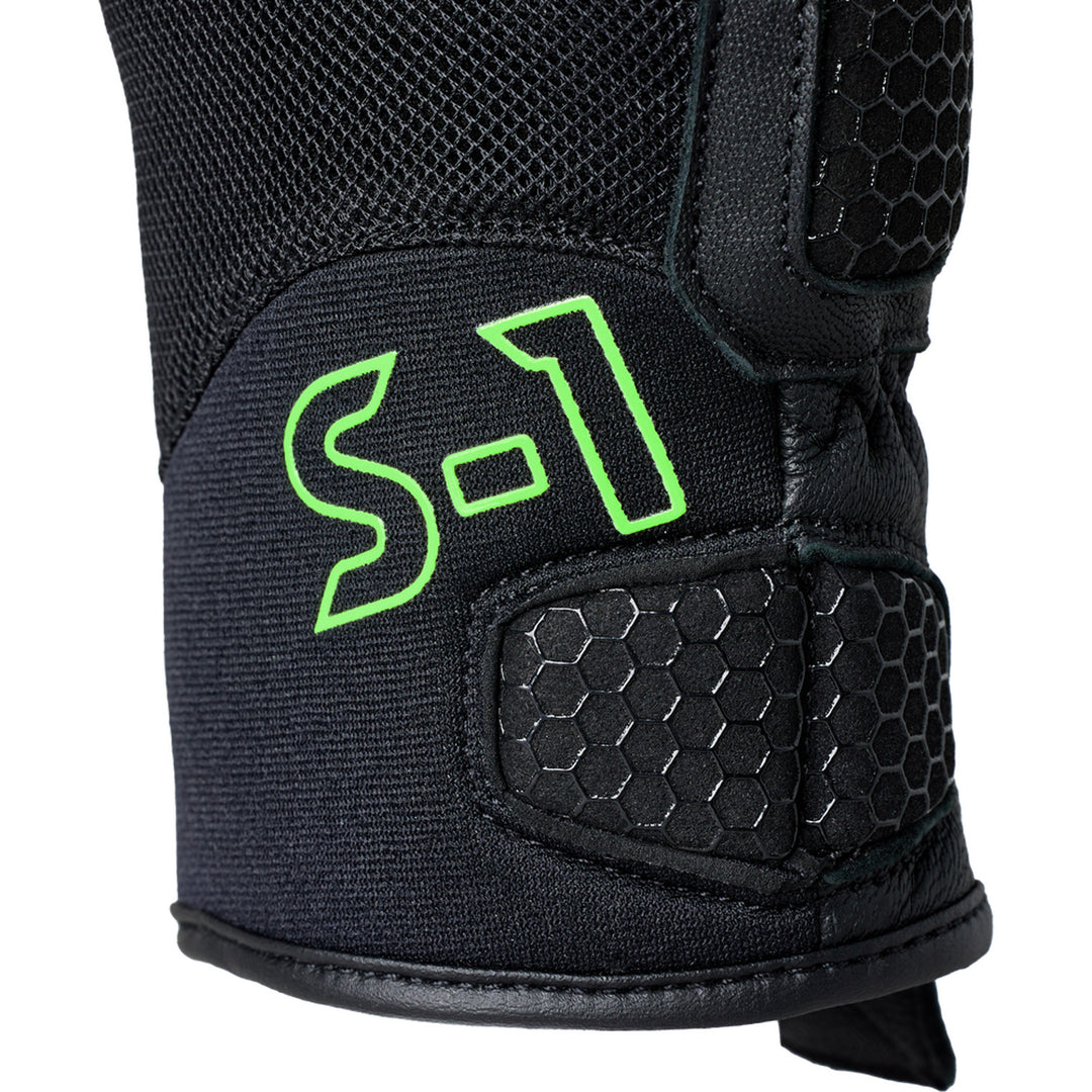 RST S1 Mesh CE Gloves Black/Neon Green - Close-Up of Back of Wrist Details