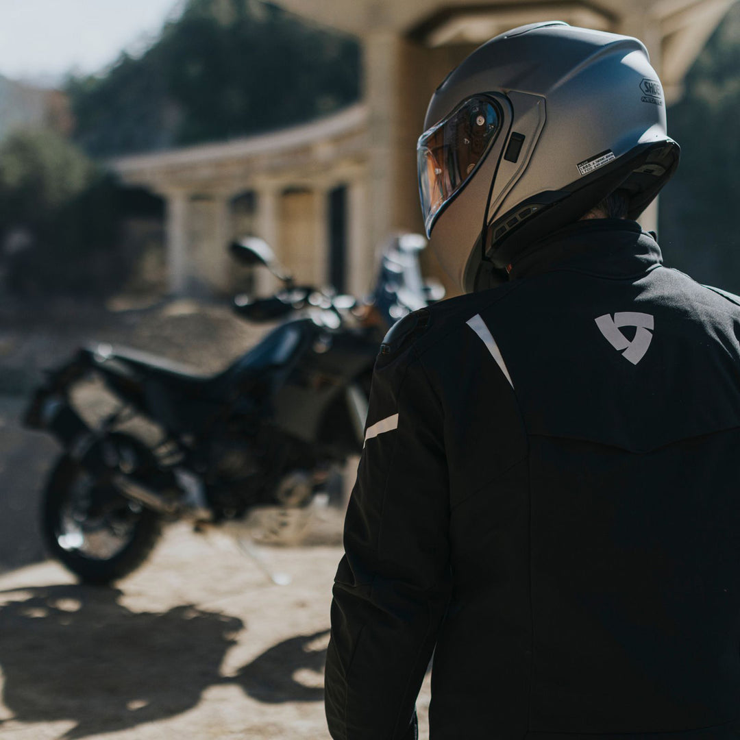 Shoei Neotec 3 Solid Helmet Anthracite Metallic - Lifestyle Shot of Rider wearing Helmet