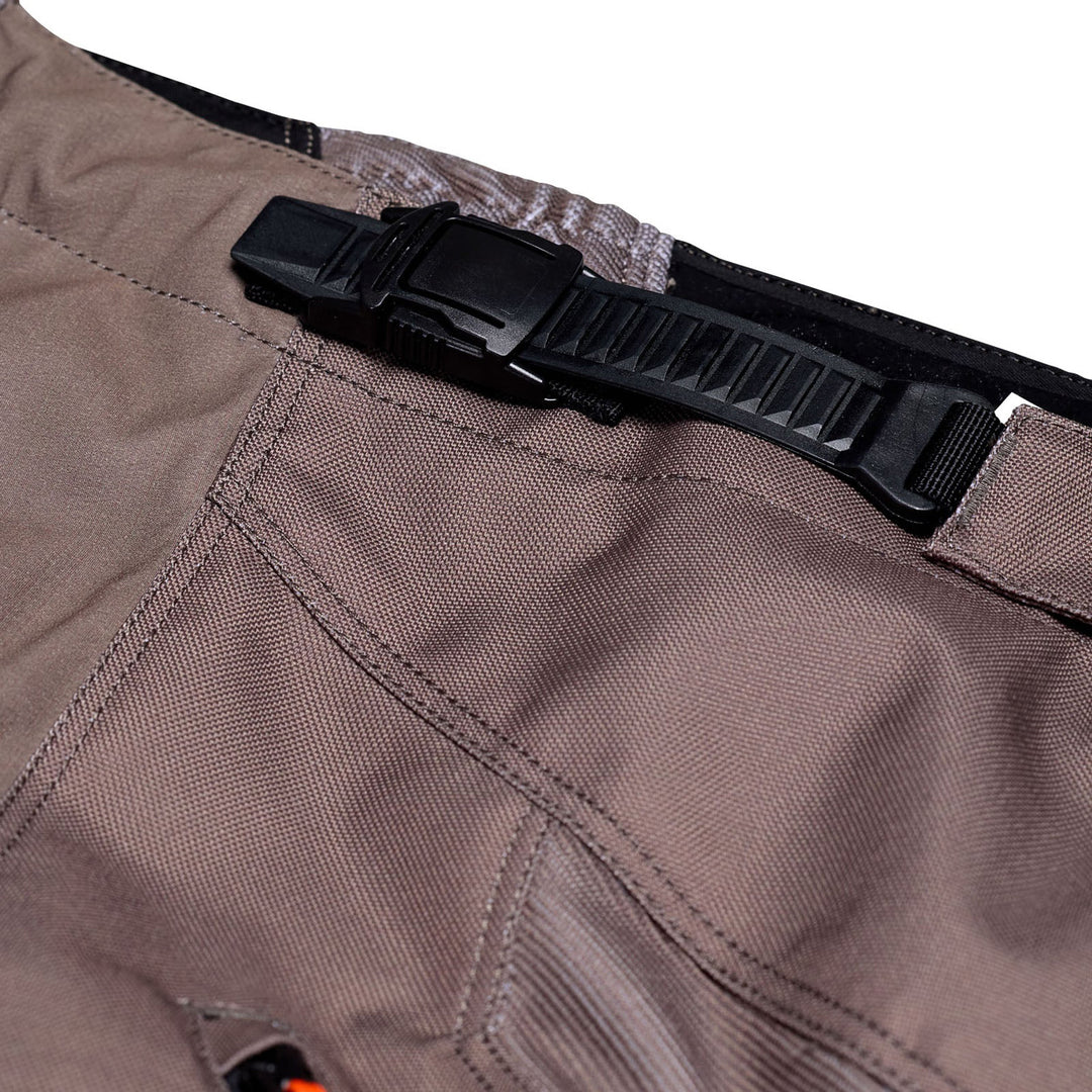 Troy Lee Designs Scout GP Solid Pants Tarmac - Close-Up of Waist Ratchet Buckle