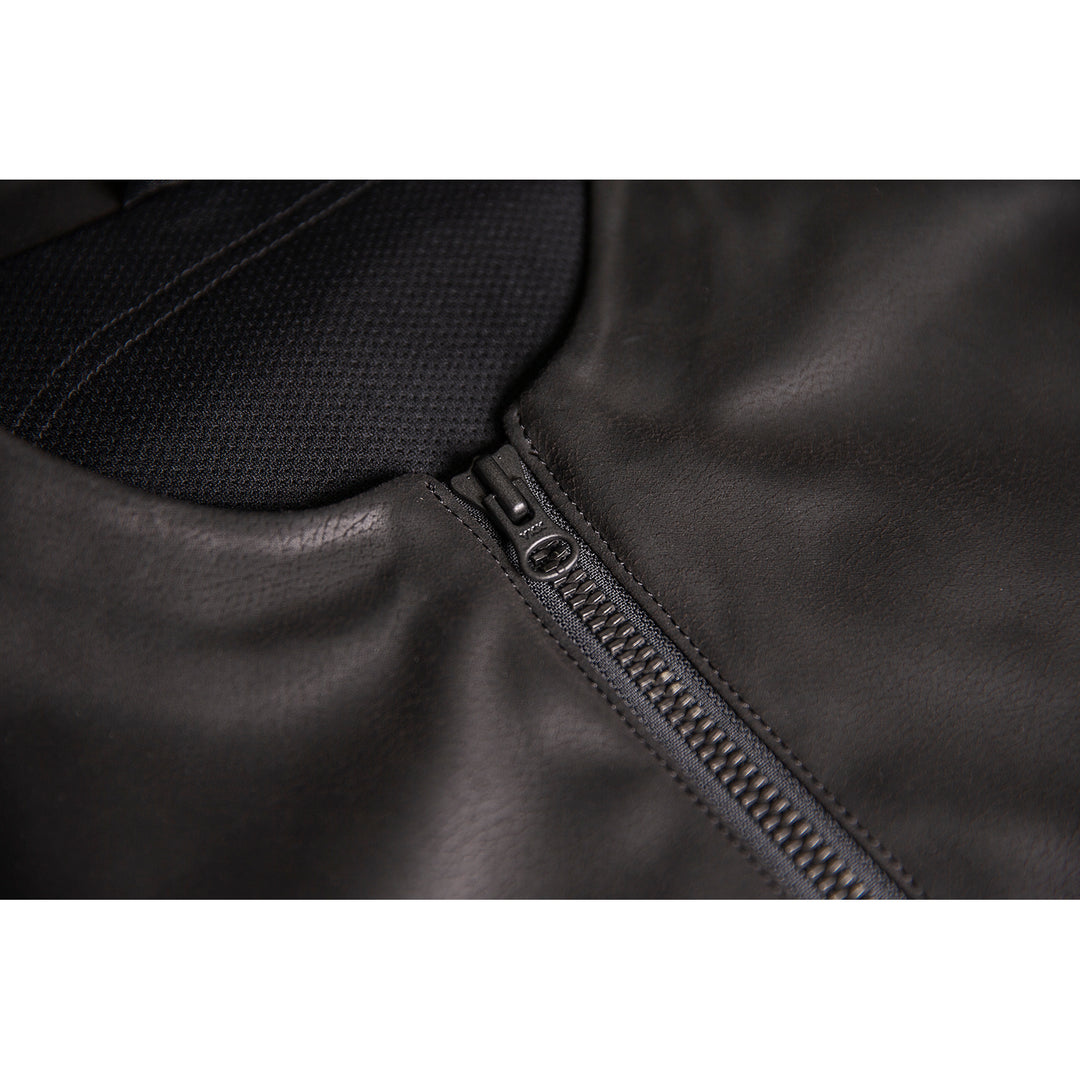 ICON Backlot Vest Black - Close-Up of Front Zipper