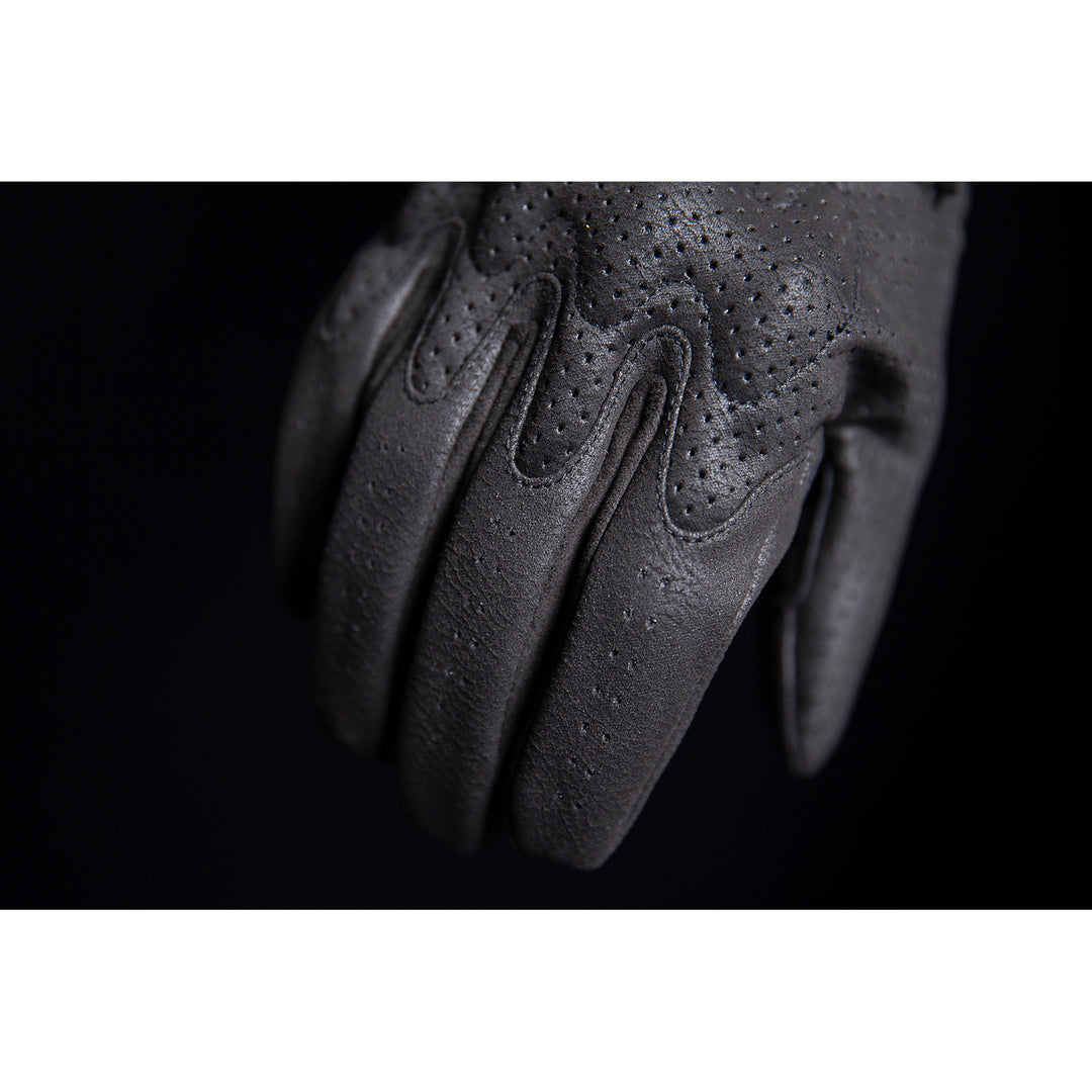 ICON Airform™ CE Gloves Black - Close-Up of Finger Details