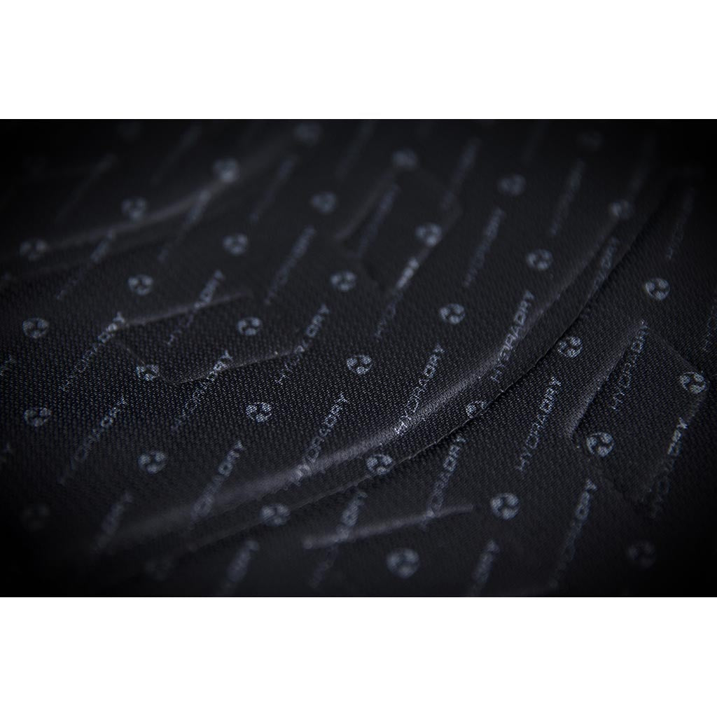 ICON Stryker Vest Red - Close-Up of Interior Hydradry Lining