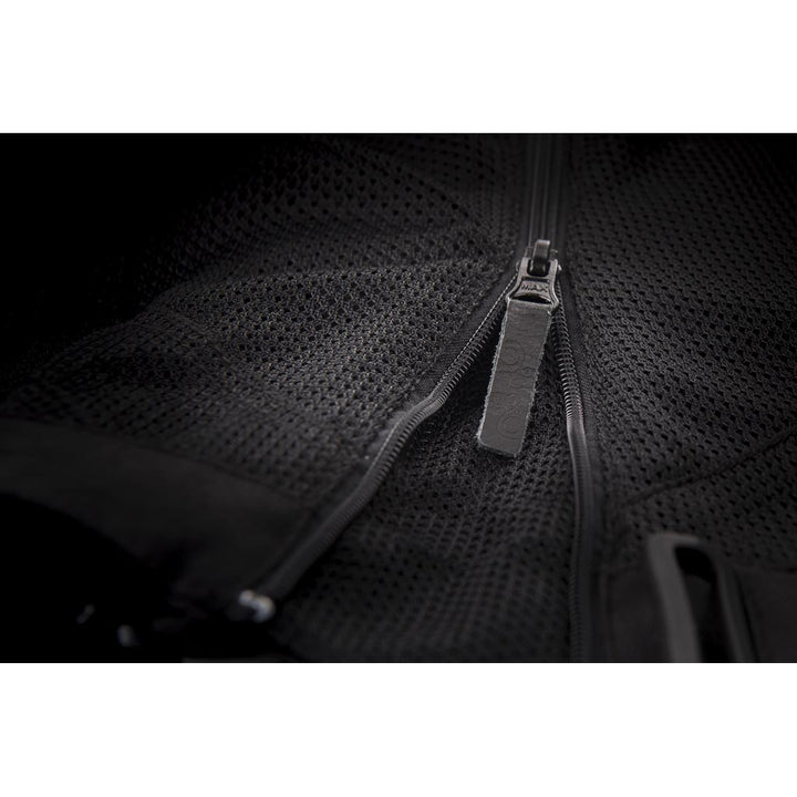 Highway 21 AIRA Women's Jacket Black - Close-Up of Partially Unzipped Front Zipper