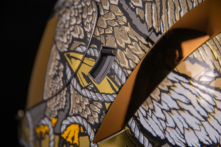 ICON Airform™ Helmet - Semper Fi - Gold - Close-Up of Drop Down Sun Visor Switch