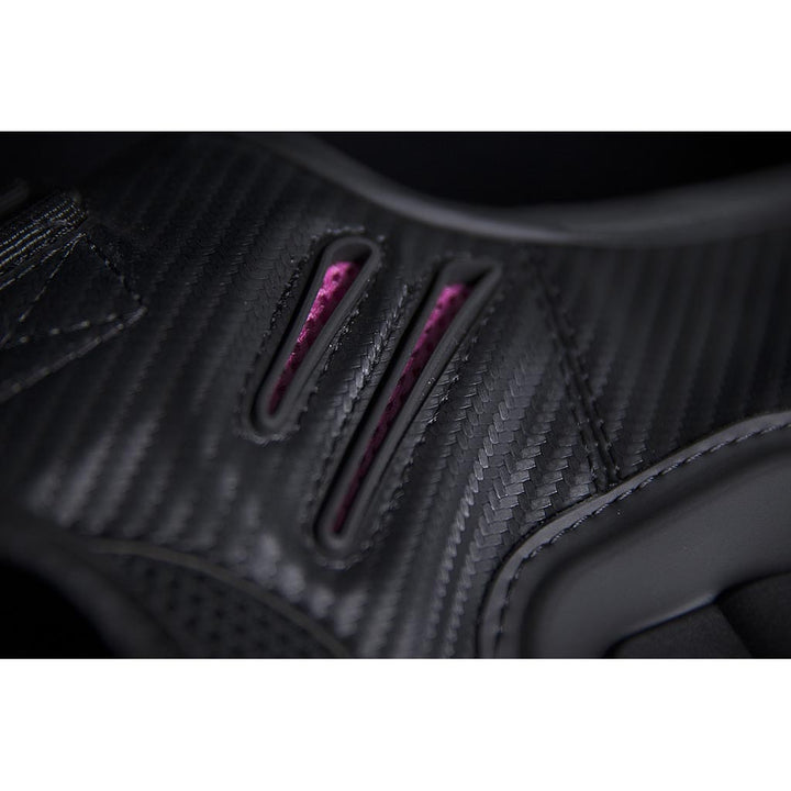 ICON Stryker Woman's Vest BLK - Close-Up of Rear Shoulder Vents