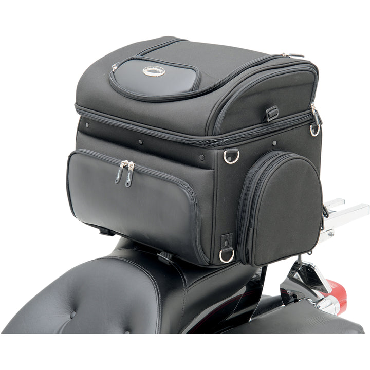 SADDLEMEN Pet Voyager - Front Side View Set Up on Passenger Seat