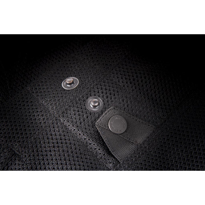 Highway 21 AIRA Women's Jacket Black - Close-up of Side Adjustment Snaps