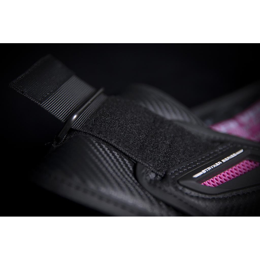 ICON Stryker Woman's Vest BLK - Close-Up of Shoulder Velcro Strap