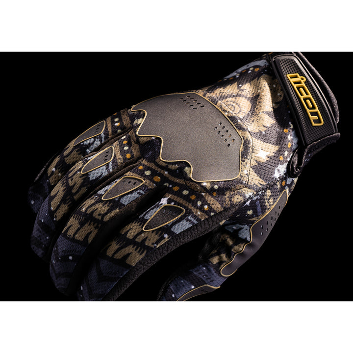 ICON Hooligan Daytripper Gloves Black - Close-Up of Back of Hand