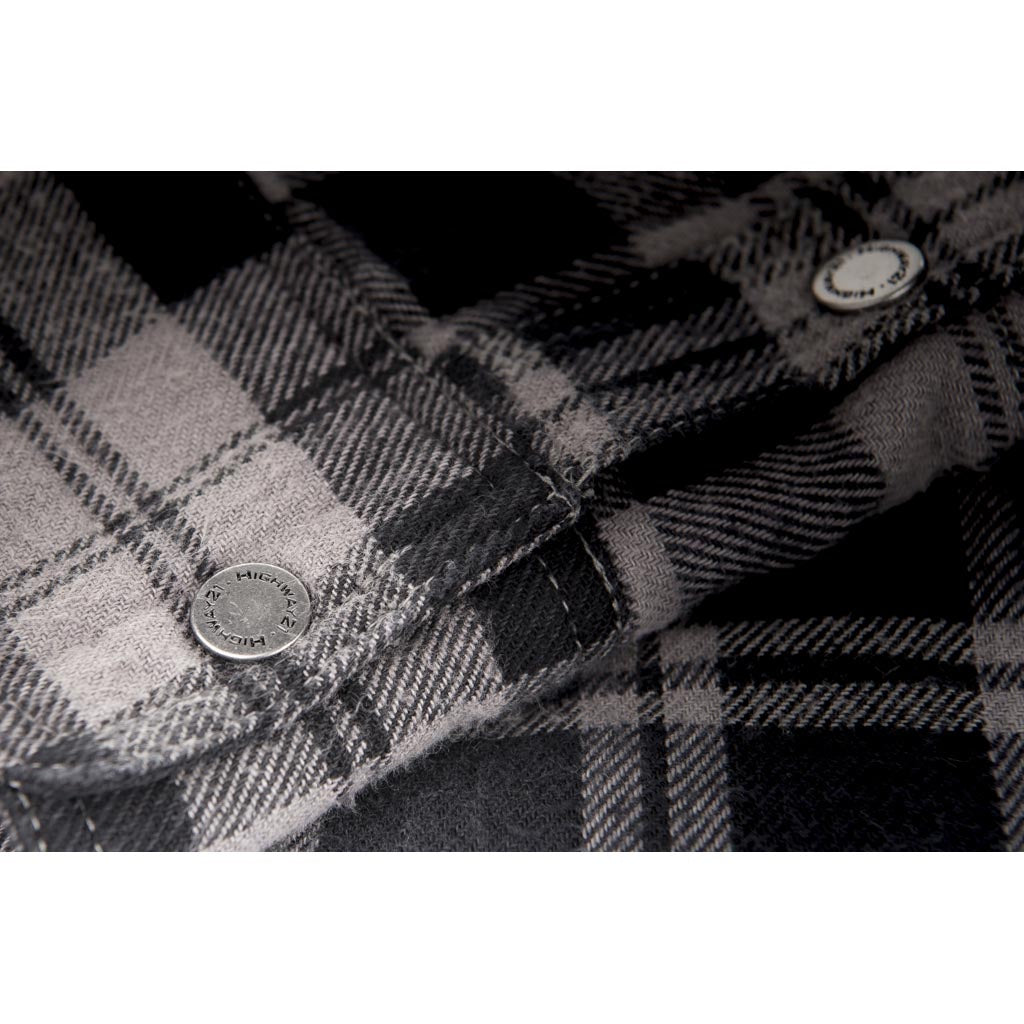 Highway 21 Marksman Flannel Black/Grey - Close-Up of Wrist Snaps