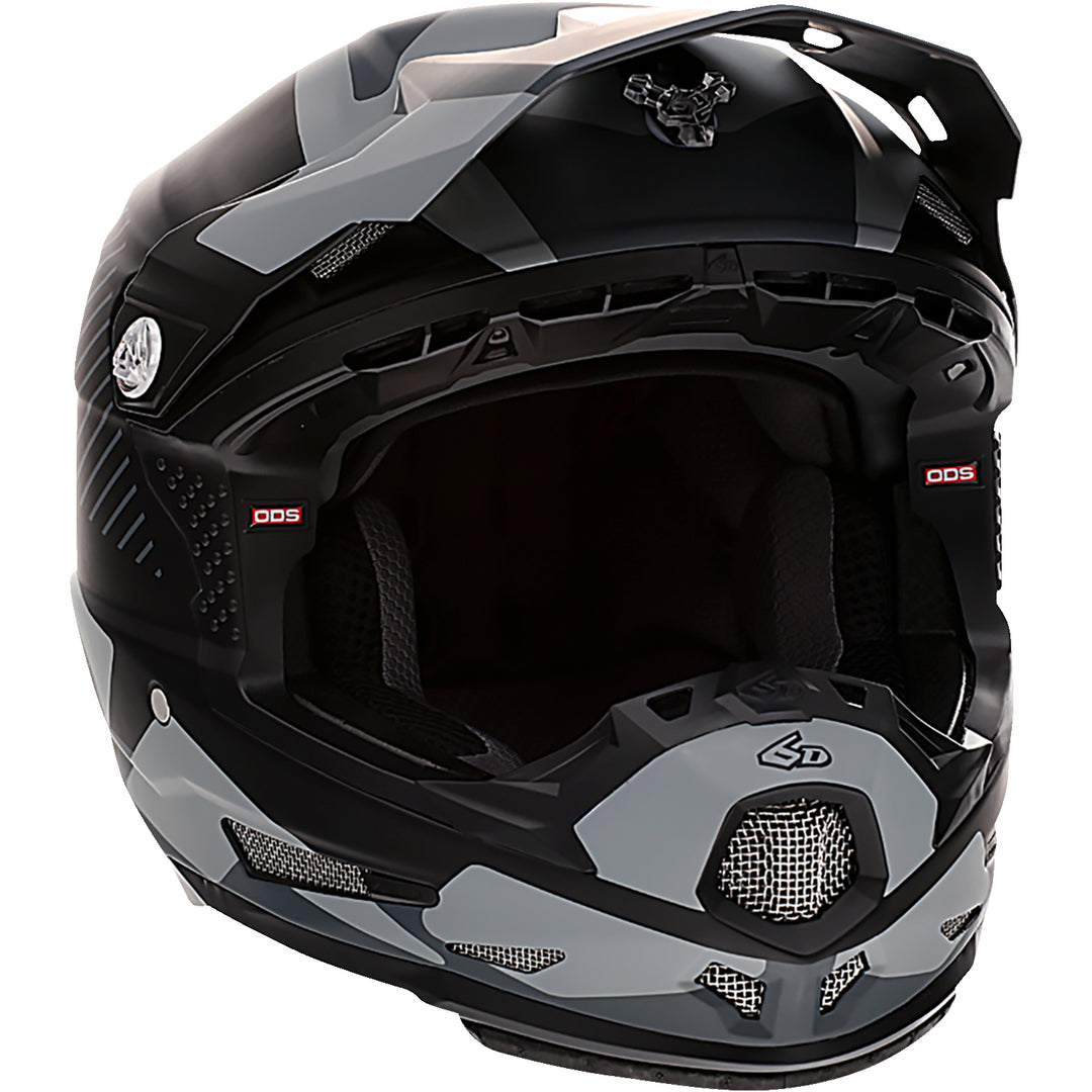 6D Helmets ATR-2Y Fusion Youth Helmet Black - Front Right Side View
