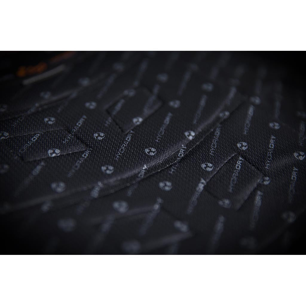 ICON Stryker Woman's Vest BLK - Close-Up of Interior Hydradry Lining