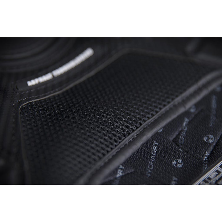 ICON Stryker Woman's Vest BLK - Close-Up of Mesh Material