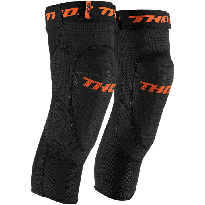 THOR Comp XP Knee Guards Black - Front Side View