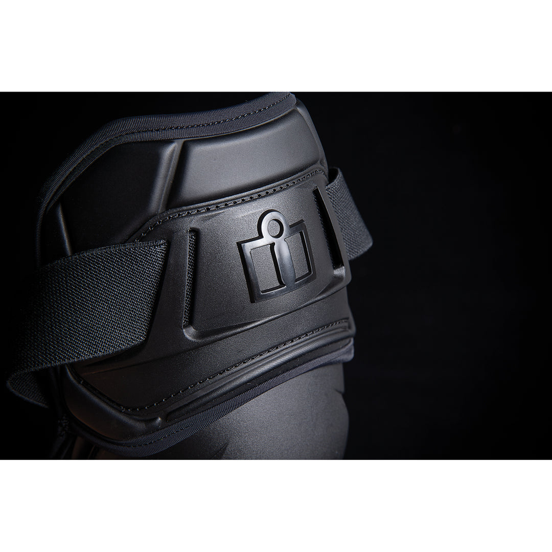 ICON Field Armor 3™ Knees Black - Close-Up of Logo on Upper Knee Pad