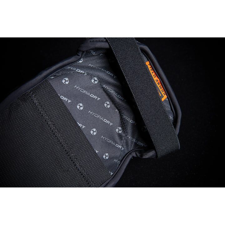 ICON Field Armor 3™ Elbows Black - Close-Up of Interior Hydradry Lining