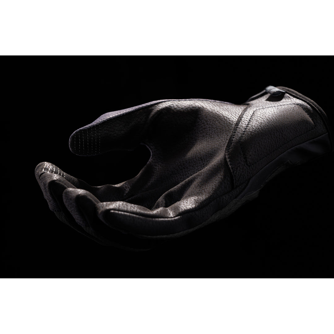ICON Hooligan Insulated CE Gloves Black - Palm Upright View